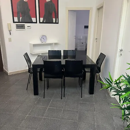 Nic Trastevere House